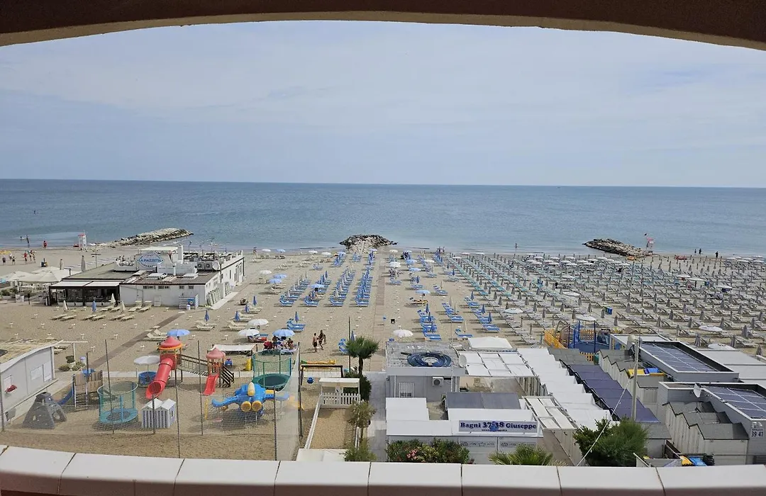 Hotel Villa Rosa-1